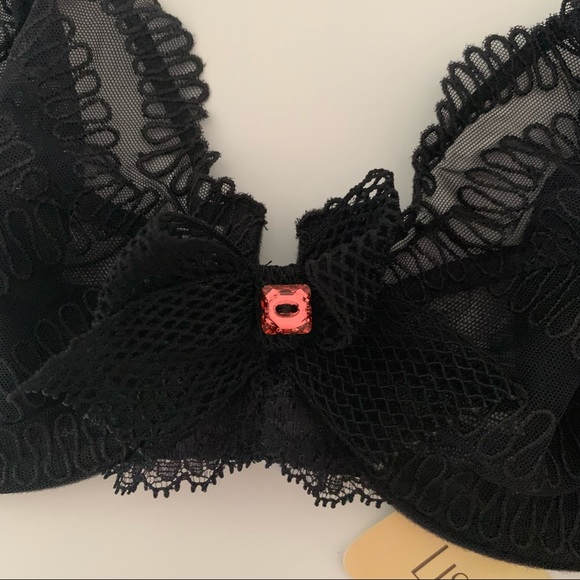 Lise Charmel Floral Lace Bra - Picture 9 of 10